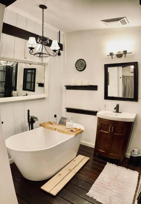 Beautiful Farmhouse In Fernandina Beach Esterno foto